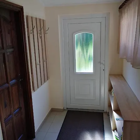 Guest house Otthon *