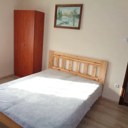 Guest house Otthon