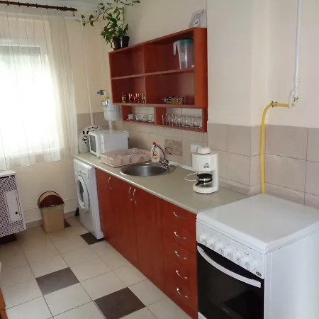 Otthon Πανσιόν Hajdúszoboszló